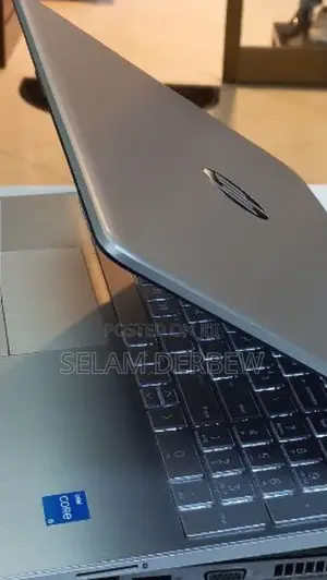 New Laptop HP Stream Notebook 8GB Intel Core I5 SSD 512GB