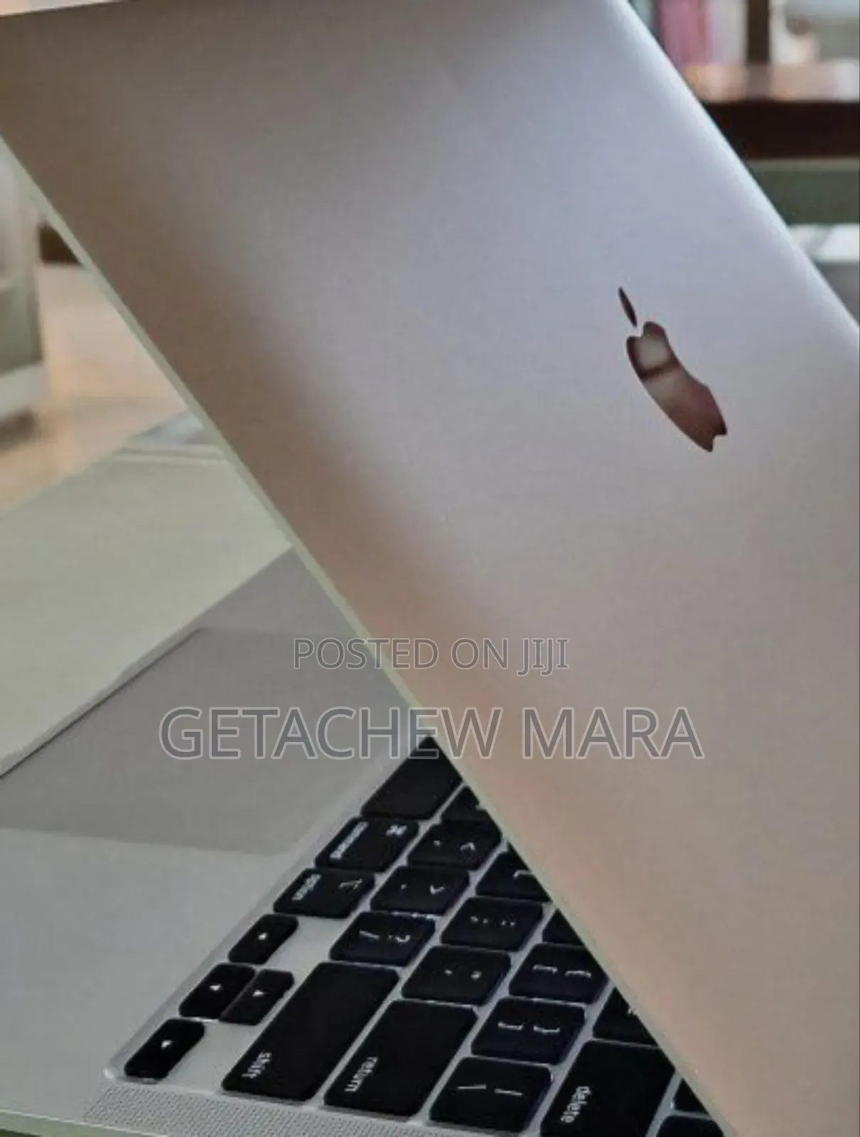 New Laptop Apple MacBook Pro M1 8GB Apple M1 Pro SSD 256GB