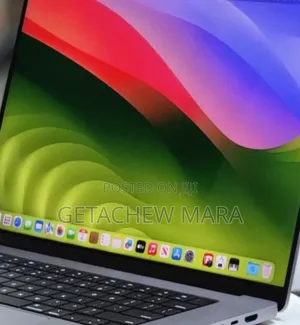 Photo - New Laptop Apple MacBook Pro 2017 16GB Intel Core I9 SSD 1T