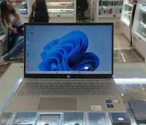 New Laptop HP Pavilion 15 16GB Intel Core I5 SSD 1T