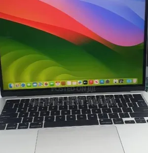 Photo - New Laptop Apple MacBook Pro M1 16GB Apple M1 SSD 512GB