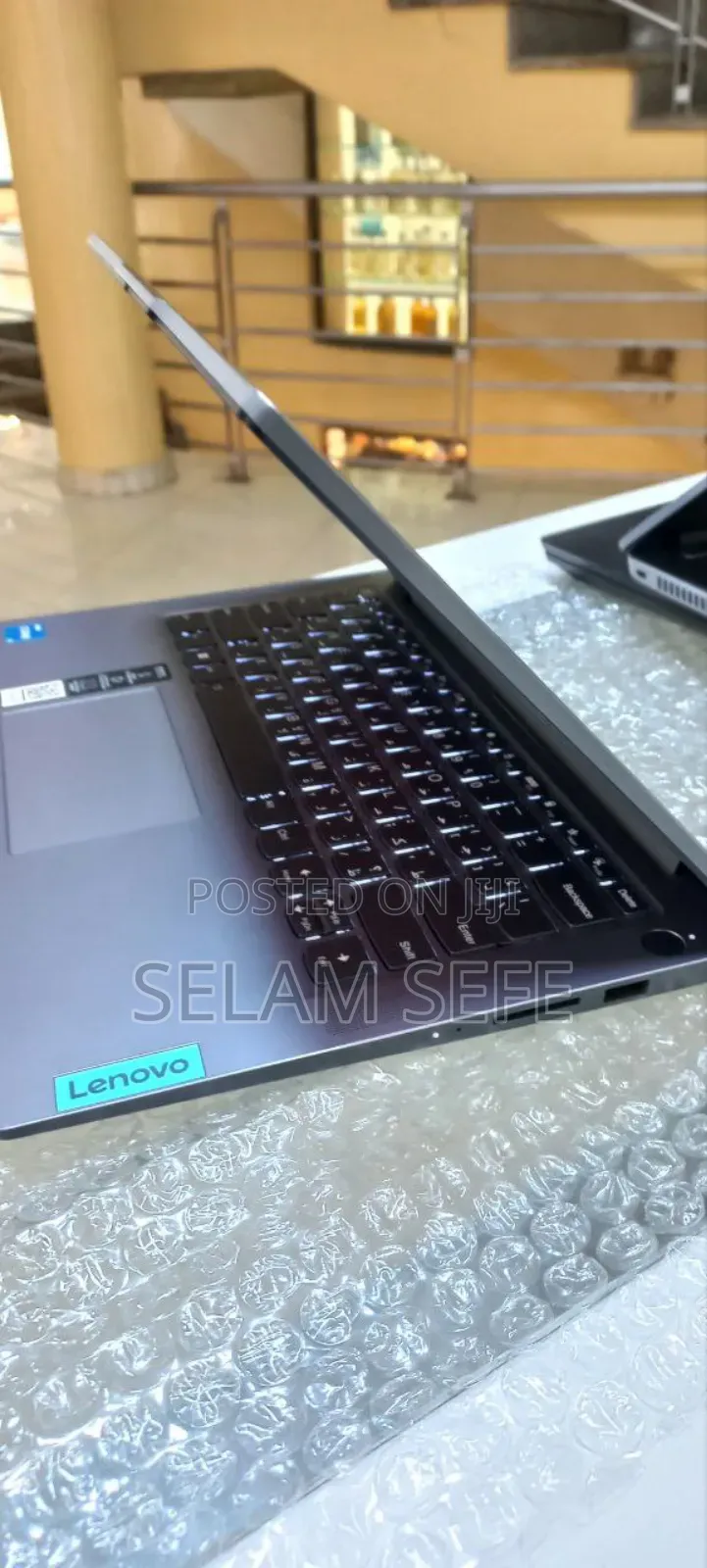 New Laptop Lenovo 8GB Intel Core I5 SSD 512GB