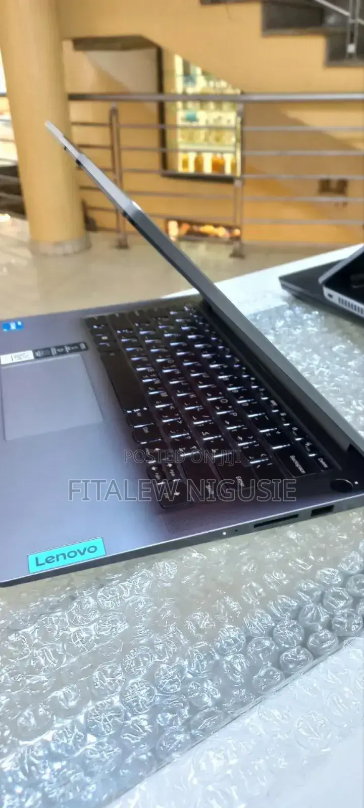 New Laptop Lenovo 8GB Intel Core I5 SSD 512GB