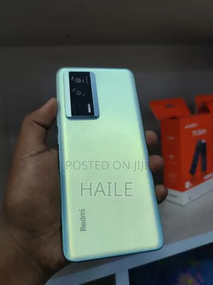 Photo - New Xiaomi Redmi K60 256 GB Green