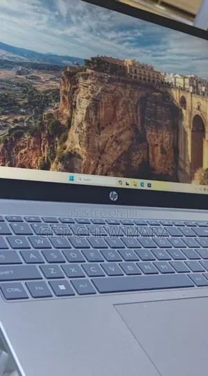 New Laptop HP Stream Notebook 16GB Intel Core I5 SSD 1T