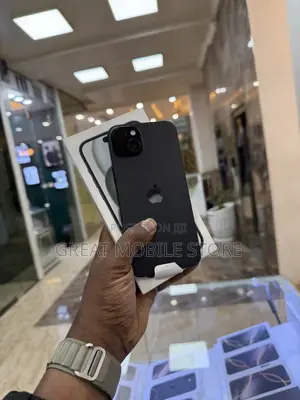 New Apple iPhone 15 Plus 128 GB Black