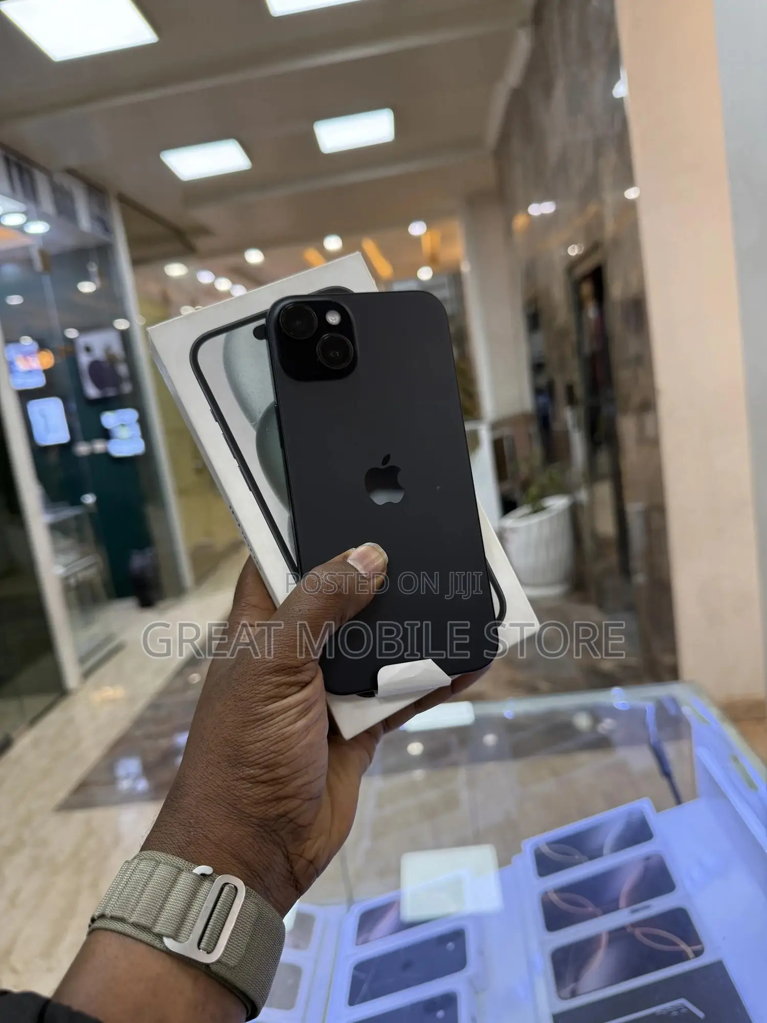 New Apple iPhone 15 Plus 128 GB Black