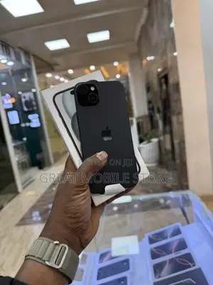New Apple iPhone 15 Plus 128 GB Black