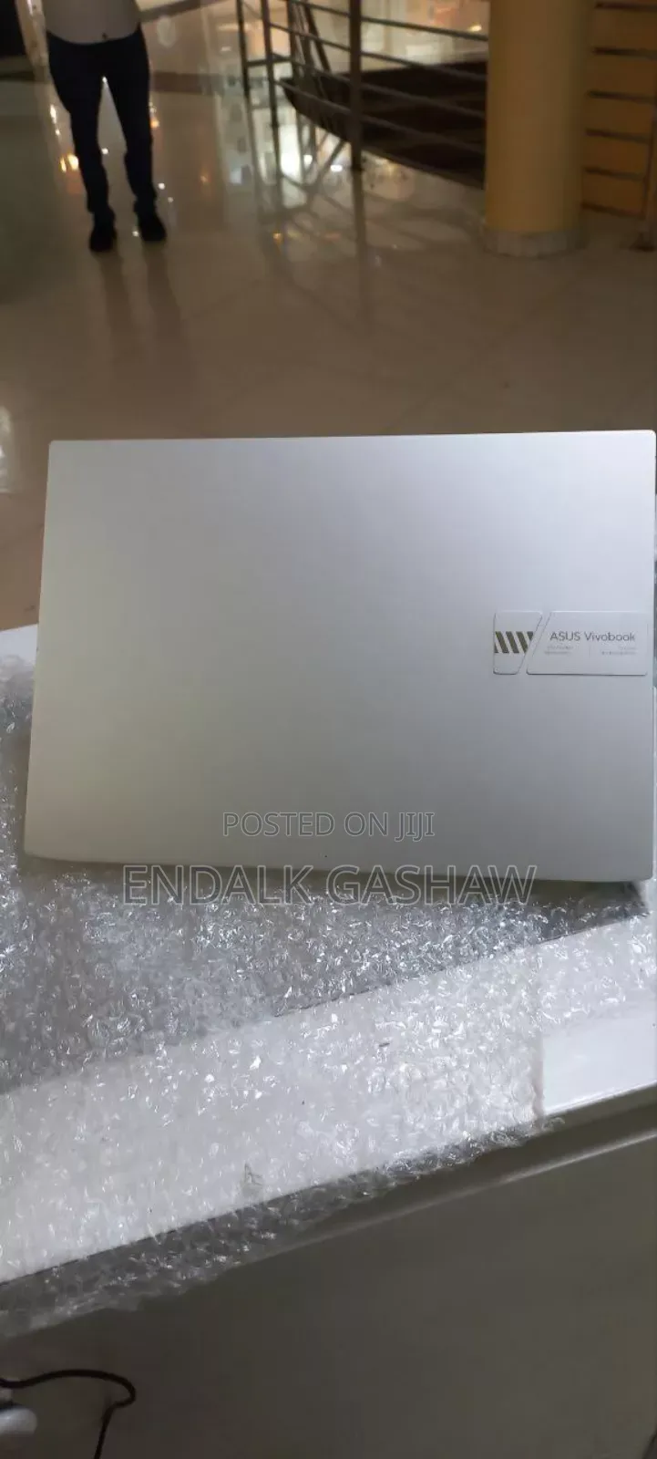 New Laptop Asus VivoBook E12 E203NA 16GB Intel Core I5 SSD 512GB