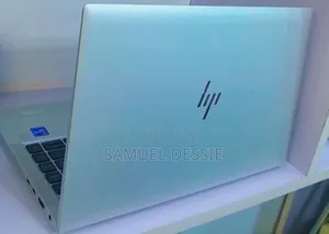 New Laptop HP EliteBook 840 G8 16GB Intel Core I7 SSD 512GB
