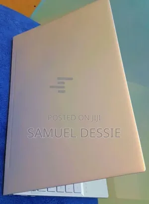 New Laptop HP Envy 13 16GB Intel Core I7 SSD 512GB