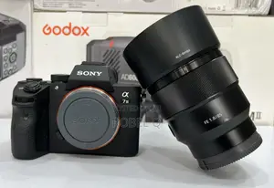 Photo - Sony A7 Iii Mirrorless With Prime 85mm F1.8