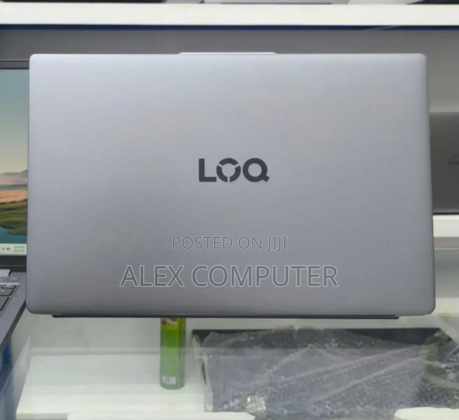 New Laptop Lenovo LOQ 15IRH8 16GB Intel Core i5 SSD 512GB