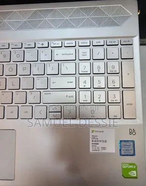 New Laptop HP Pavilion 15 8GB Intel Core I7 SSD 512GB