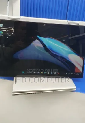 New Laptop HP Envy X360 8GB Intel Core I5 SSD 512GB