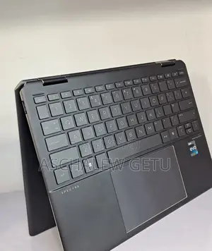 New Laptop HP Spectre 16GB Intel Core I7 SSD 1T