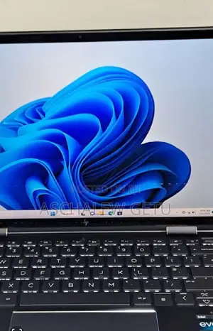 New Laptop HP Spectre 16GB Intel Core I7 SSD 1T