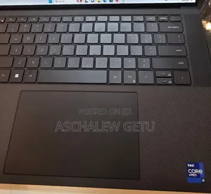 Photo - New Laptop Dell Precision 15 3551 32GB Intel Core I9 SSD 1T