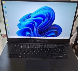 New Laptop Dell Precision 15 5540 16GB Intel Core I7 SSD 512GB