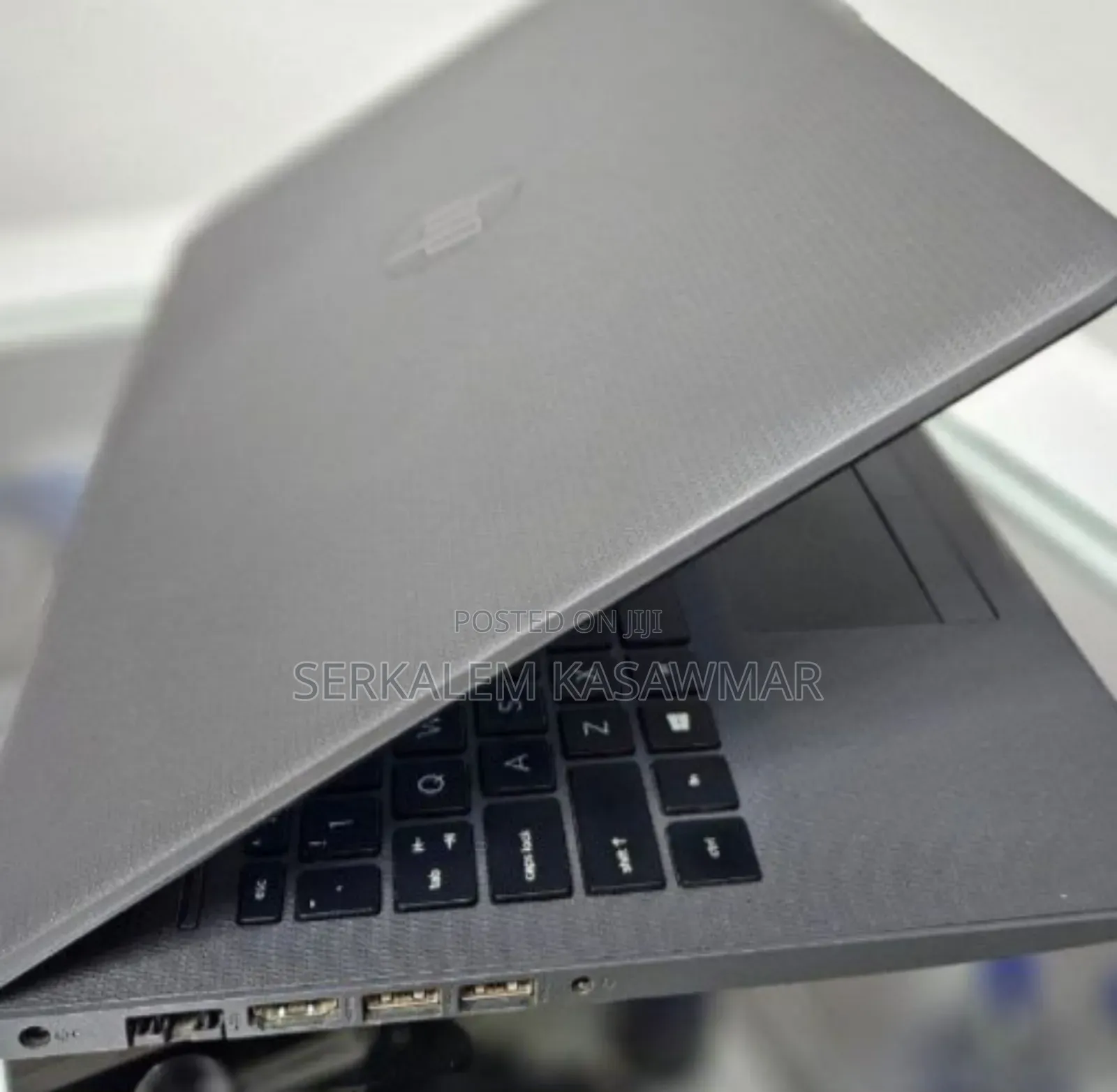 New Laptop HP 250 G7 4GB Intel Core I3 HDD 500GB