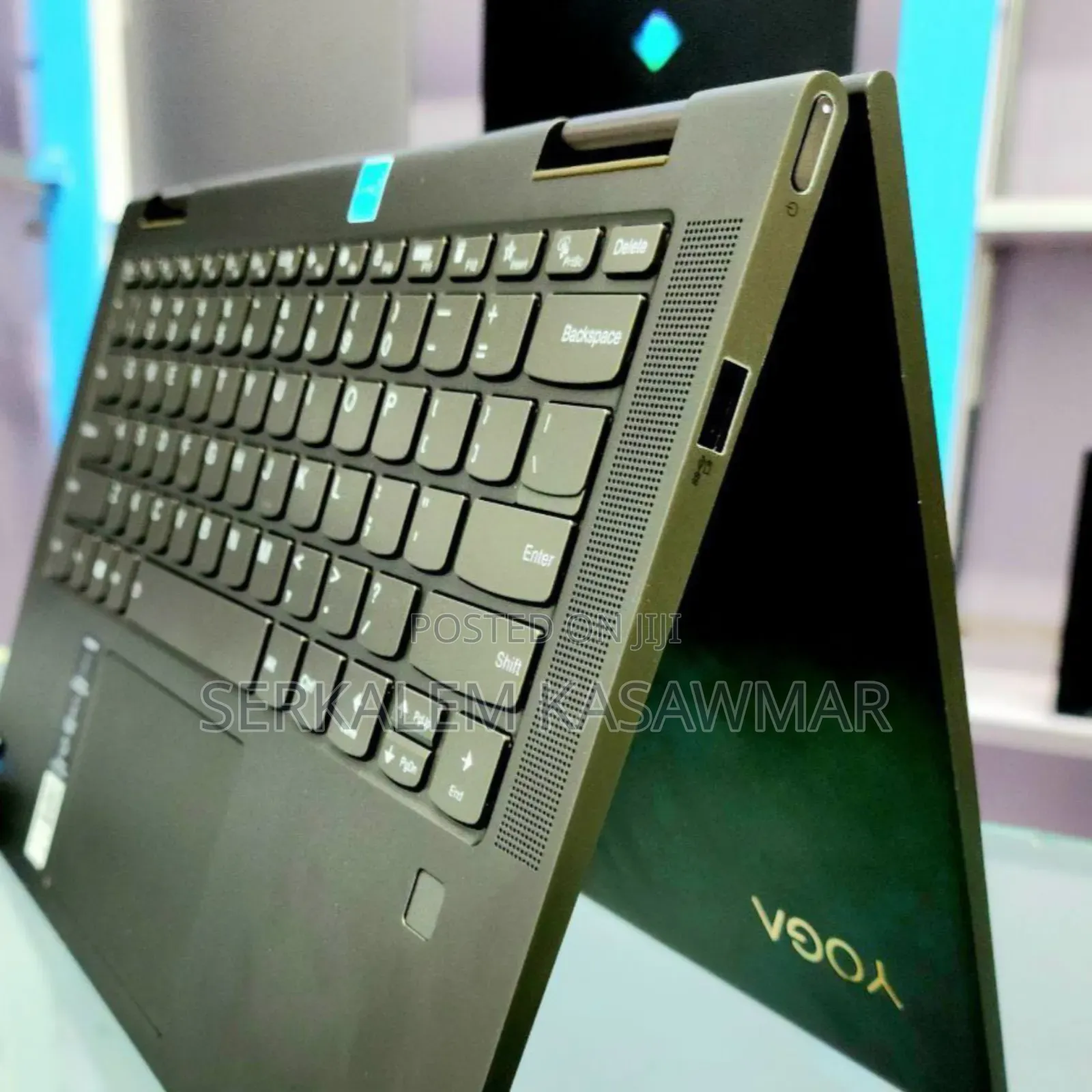 New Laptop Lenovo Yoga 7i 12GB Intel Core I5 SSD 512GB