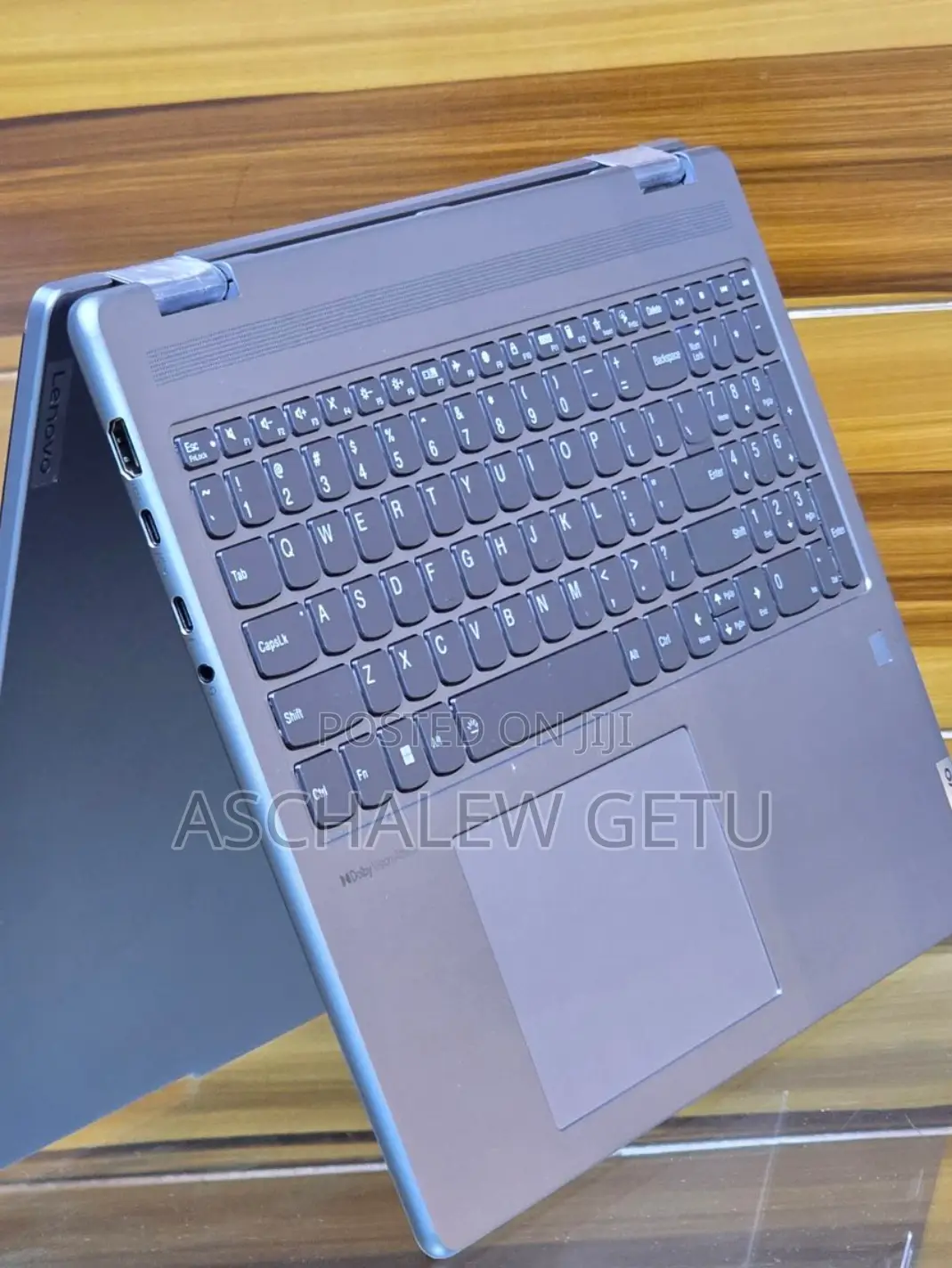 New Laptop Lenovo Yoga 7i 16GB Intel Core I7 SSD 512GB