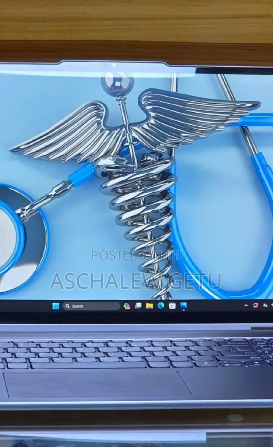 New Laptop Lenovo Yoga 7i 16GB Intel Core I7 SSD 512GB