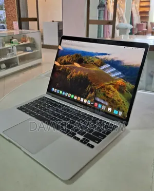 Photo - New Laptop Apple MacBook Air 2020 M1 8GB Apple M1 SSD 256GB
