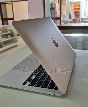 New Laptop Apple MacBook Air 2020 M1 8GB Apple M1 SSD 256GB