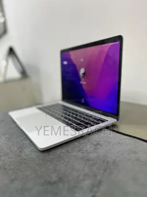 Laptop Apple MacBook Pro 2020 8GB Intel Core I5 SSD 256GB