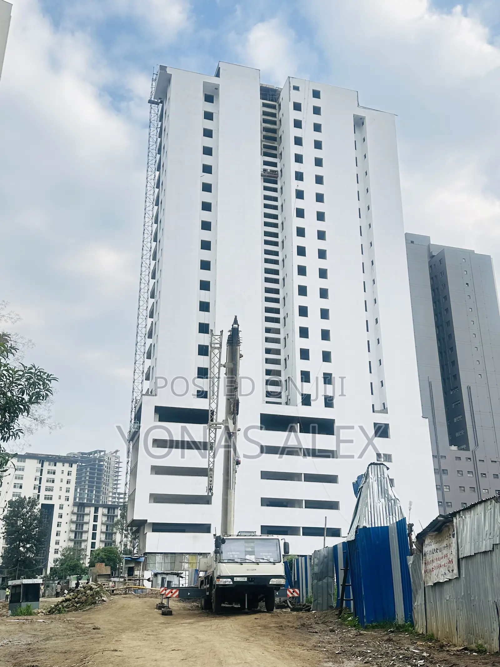 የንግድ ሱቅ በመሃል ካዛንቺስ