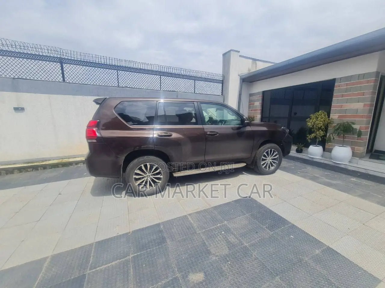Toyota Land Cruiser Prado 3.0 172hp 2019 Brown