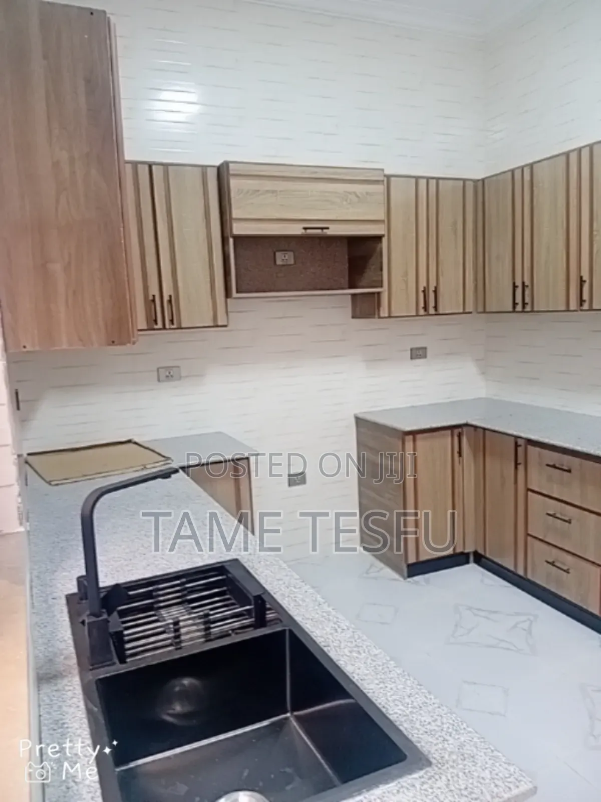 Furnished 4bdrm Villa in Wosene, Yeka for sale