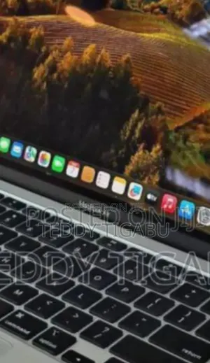 New Laptop Apple MacBook Air 2020 M1 8GB Apple M1 SSD 256GB