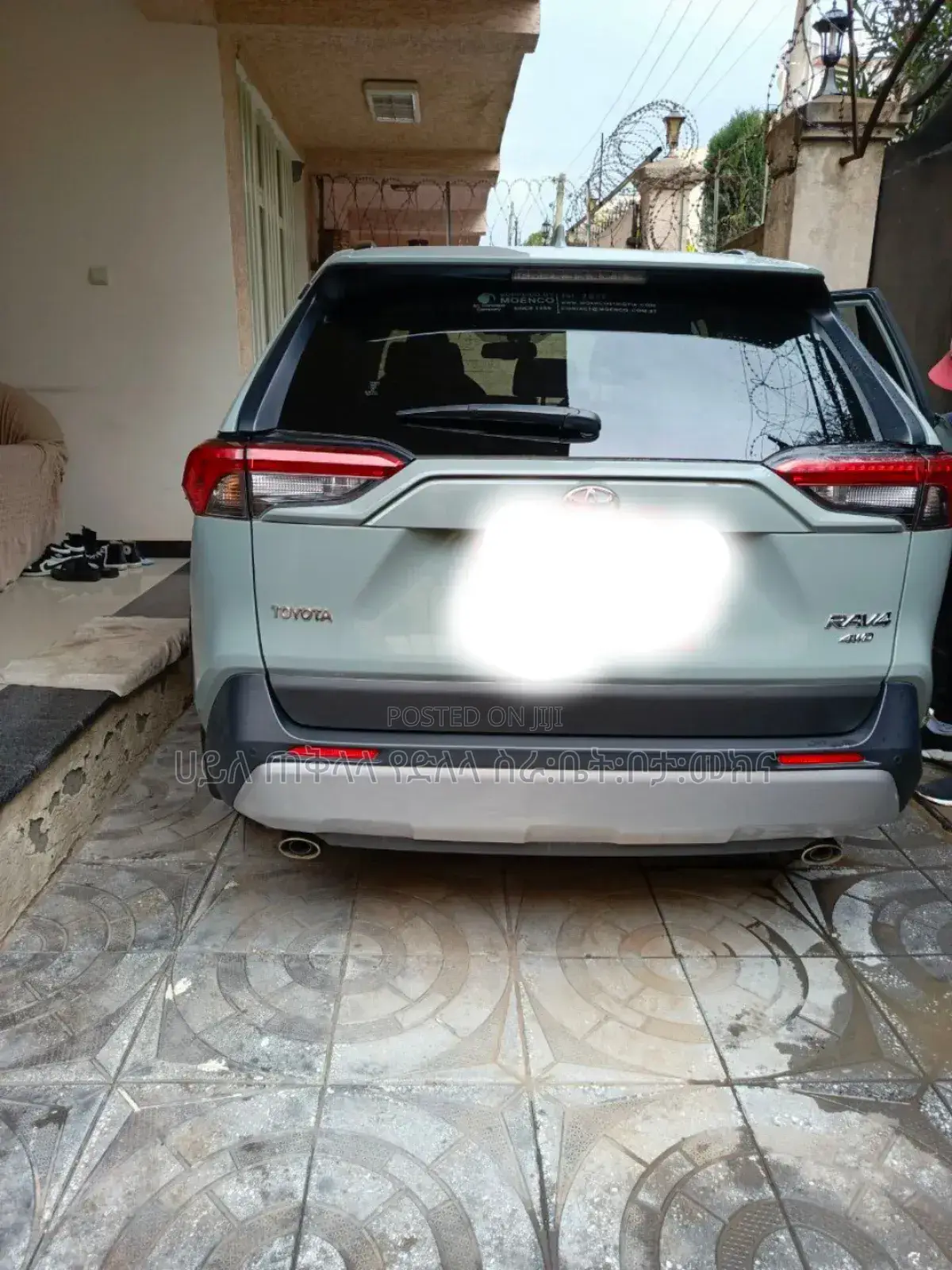 Toyota RAV4 2022 Blue