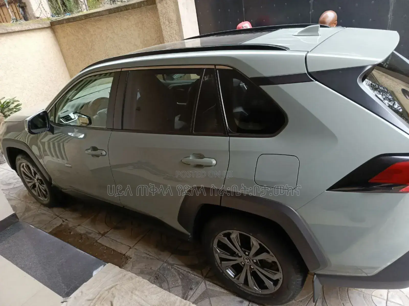 Toyota RAV4 2022 Blue