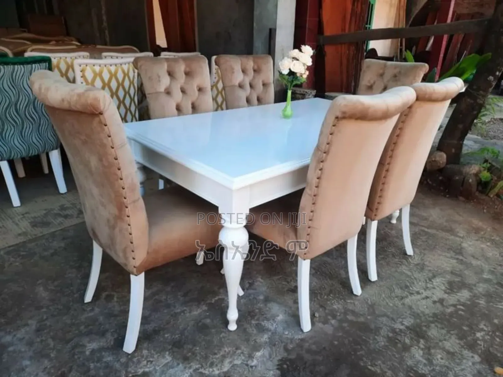 Maja Makan Dining Table Design 6 Person