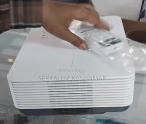 Sony Projector Model Name VPL-Dx220 Hard