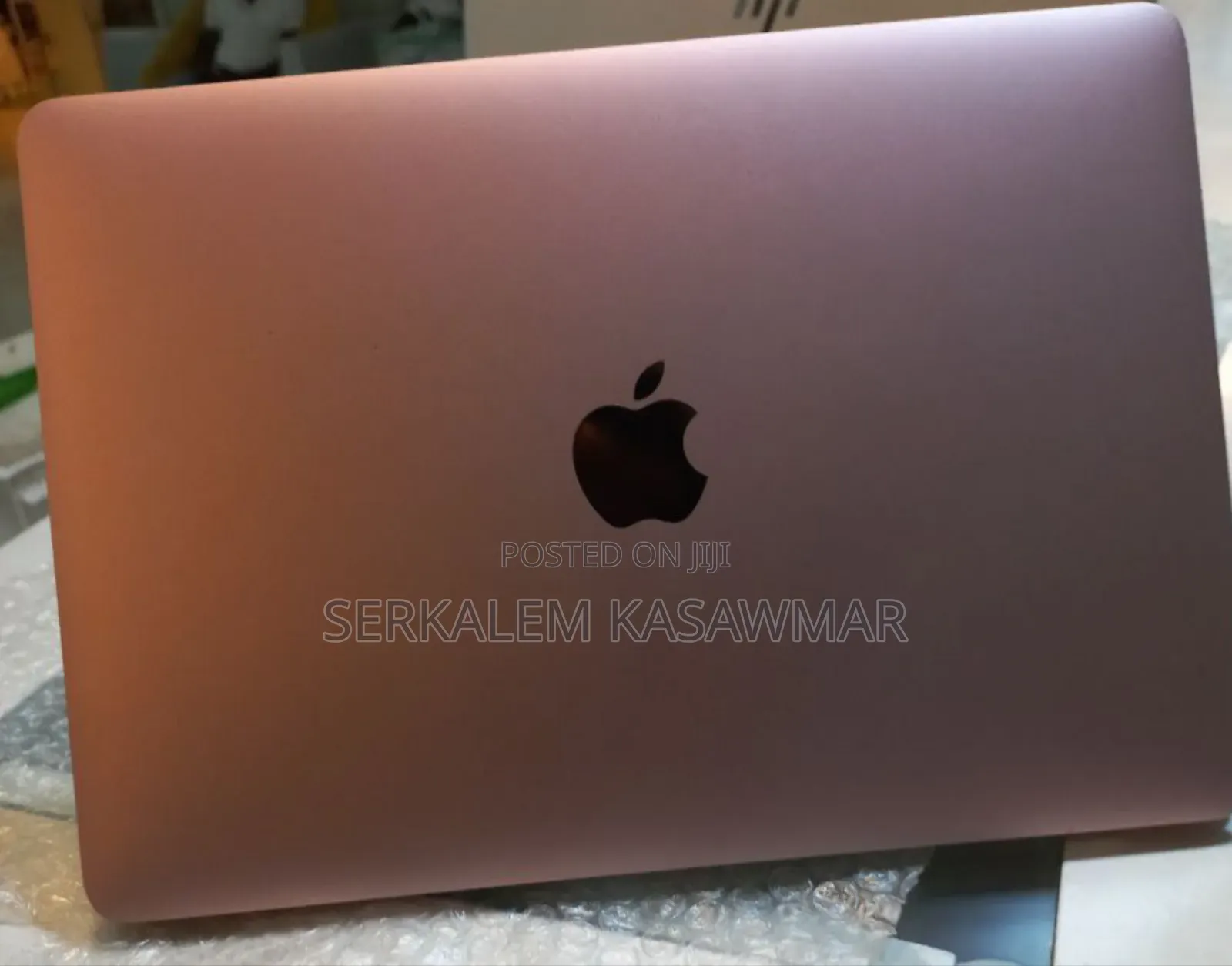 New Laptop Apple MacBook 2016 8GB SSD 512GB