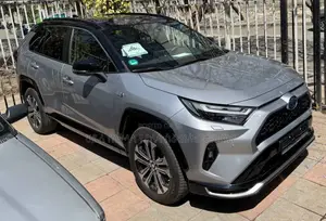 Photo - New Toyota RAV4 Hybrid 2024 Silver