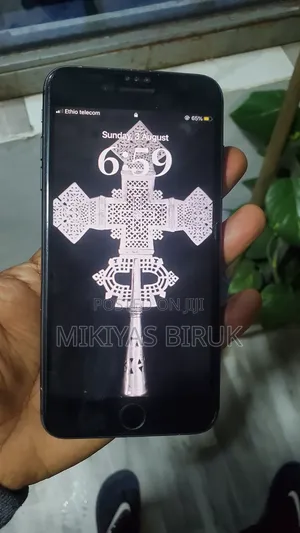 Photo - Mobile Phone 64 GB Gray