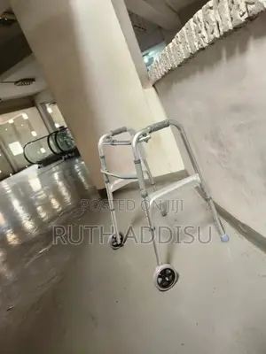 Photo - Walker狡辯medical Walker褚我almunium Walker重視walker New Walker