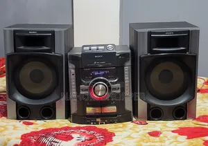 Photo - Soni 3 Disk Changer