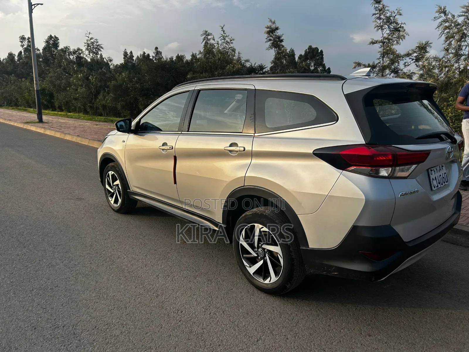 Toyota Rush 2021 Silver