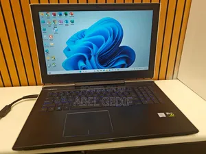 New Laptop Dell 8GB Intel Core I7 SSD 1T