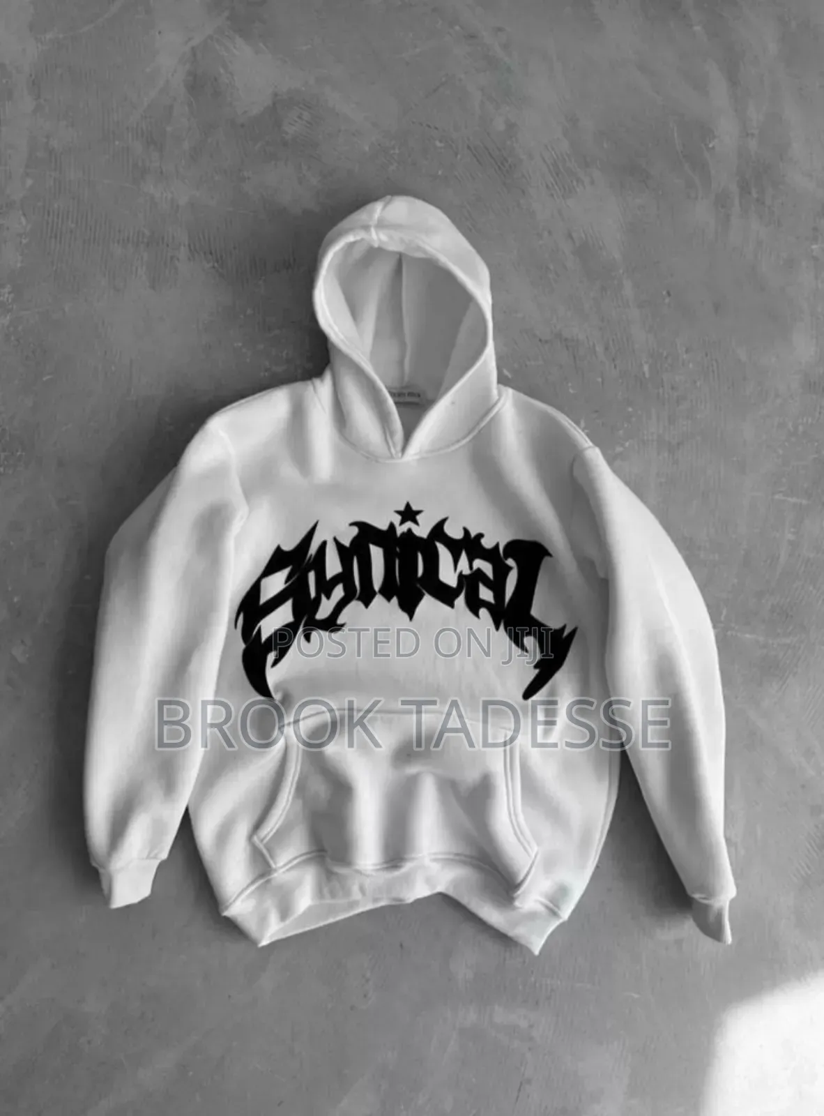 Stylish Unisex Hoodie – Comfortable Trendy