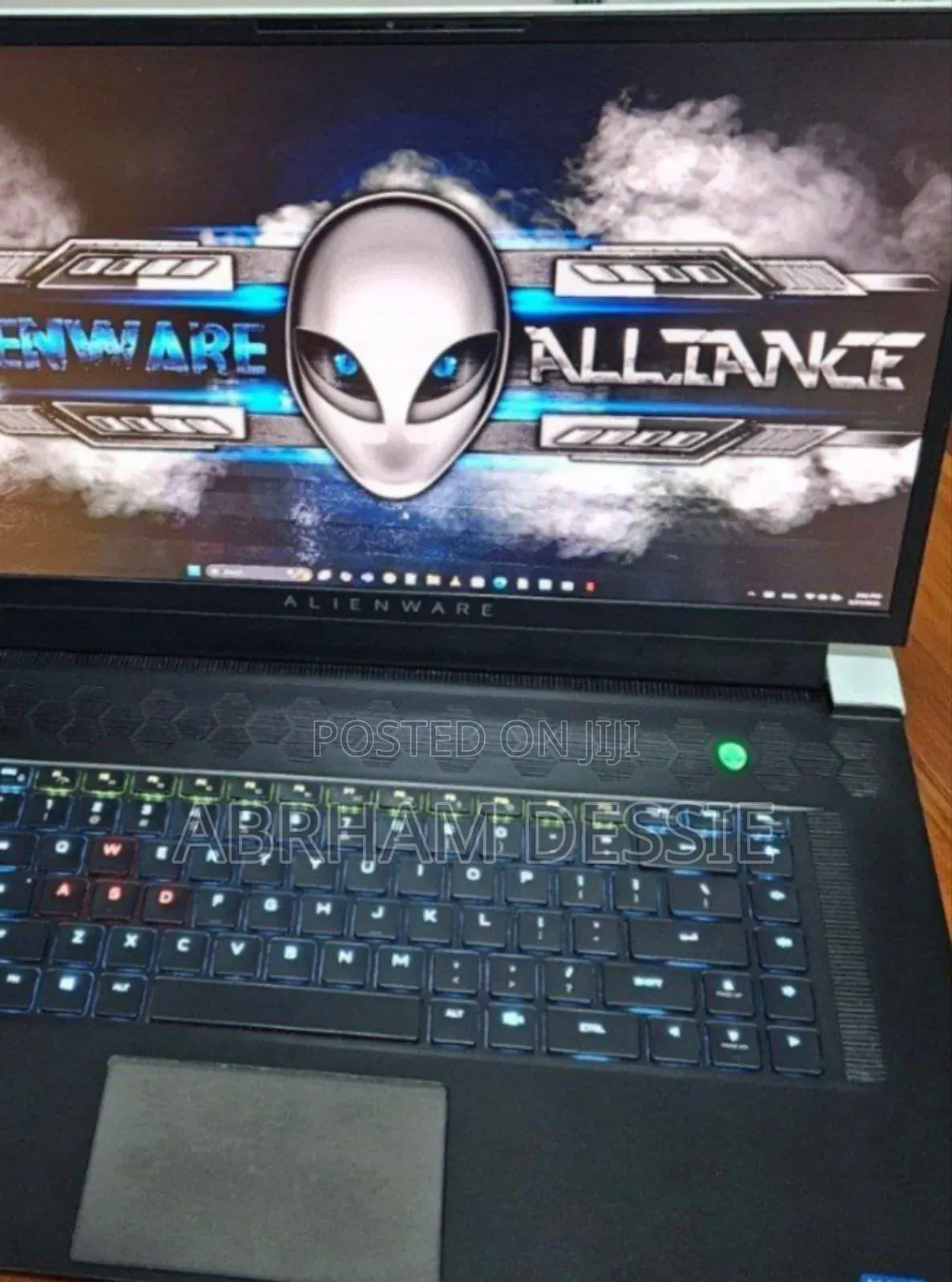 New Laptop Alienware Area-51m 16GB Intel Core I7 SSD 512GB