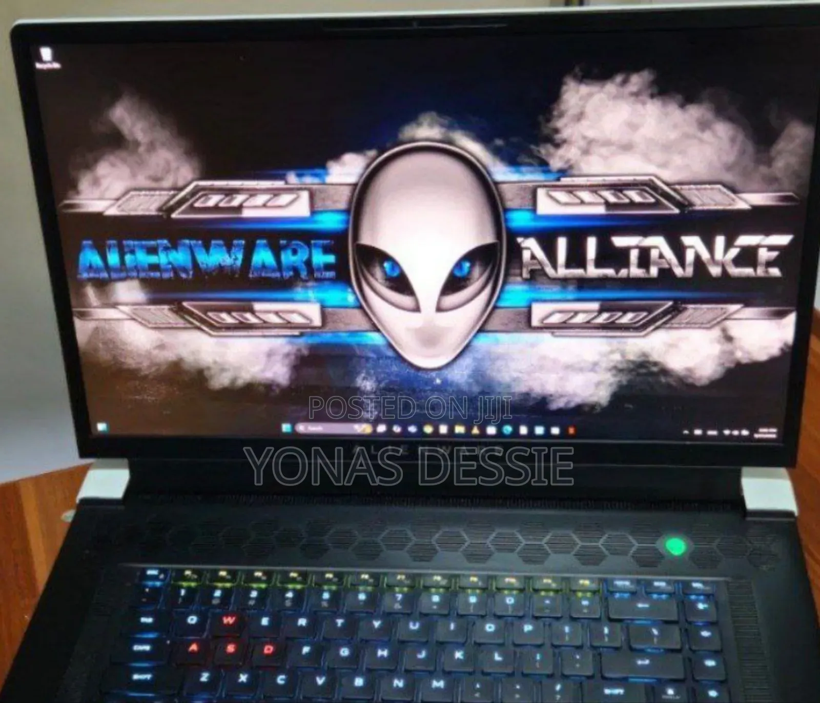 New Laptop Alienware M17x R2 16GB Intel Core I7 SSD 512GB