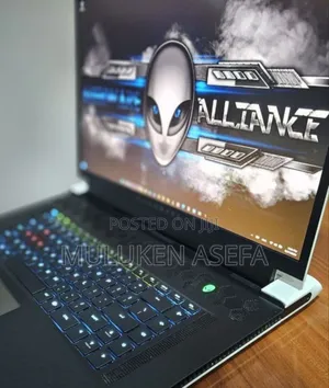 New Laptop Alienware Area-51m 16GB Intel Core I7 SSD 512GB