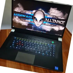New Laptop Alienware M17x R2 16GB Intel Core I7 SSD 512GB